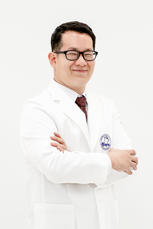 1년 내내 비염 달고 산다면? “집 먼지 진드기 의심”